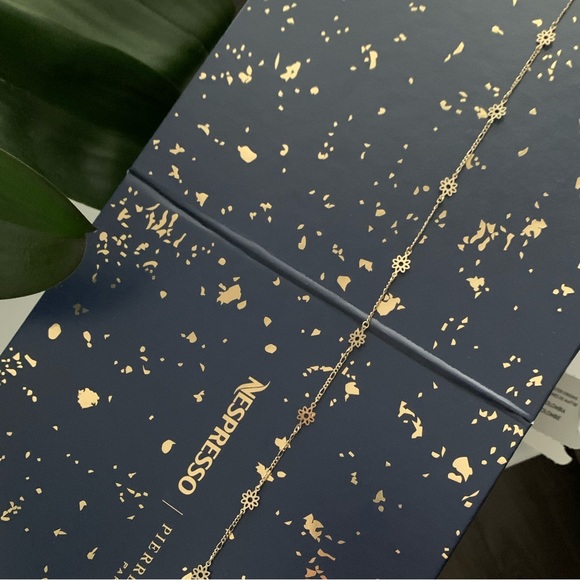 Gold Plated Flower Necklace - Picture 3 of 5